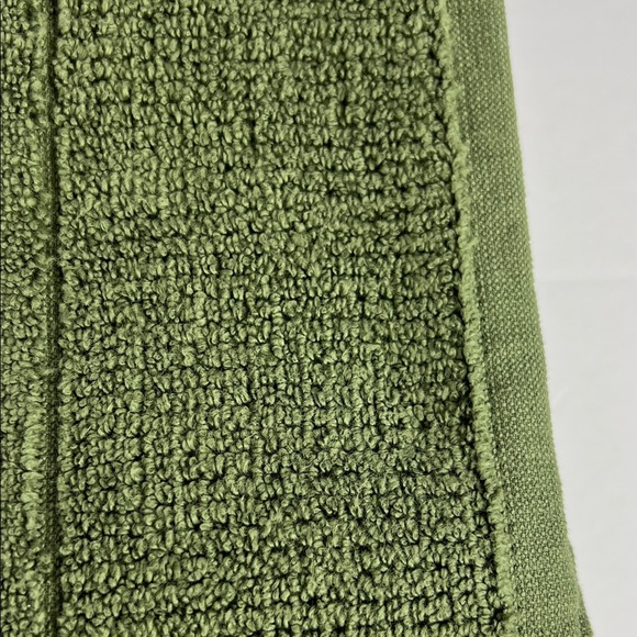 2 Pc Max Studio Bath Towel Set Olive Green Plush 100% Cotton 30" x 56" NEW - Picture 6 of 9